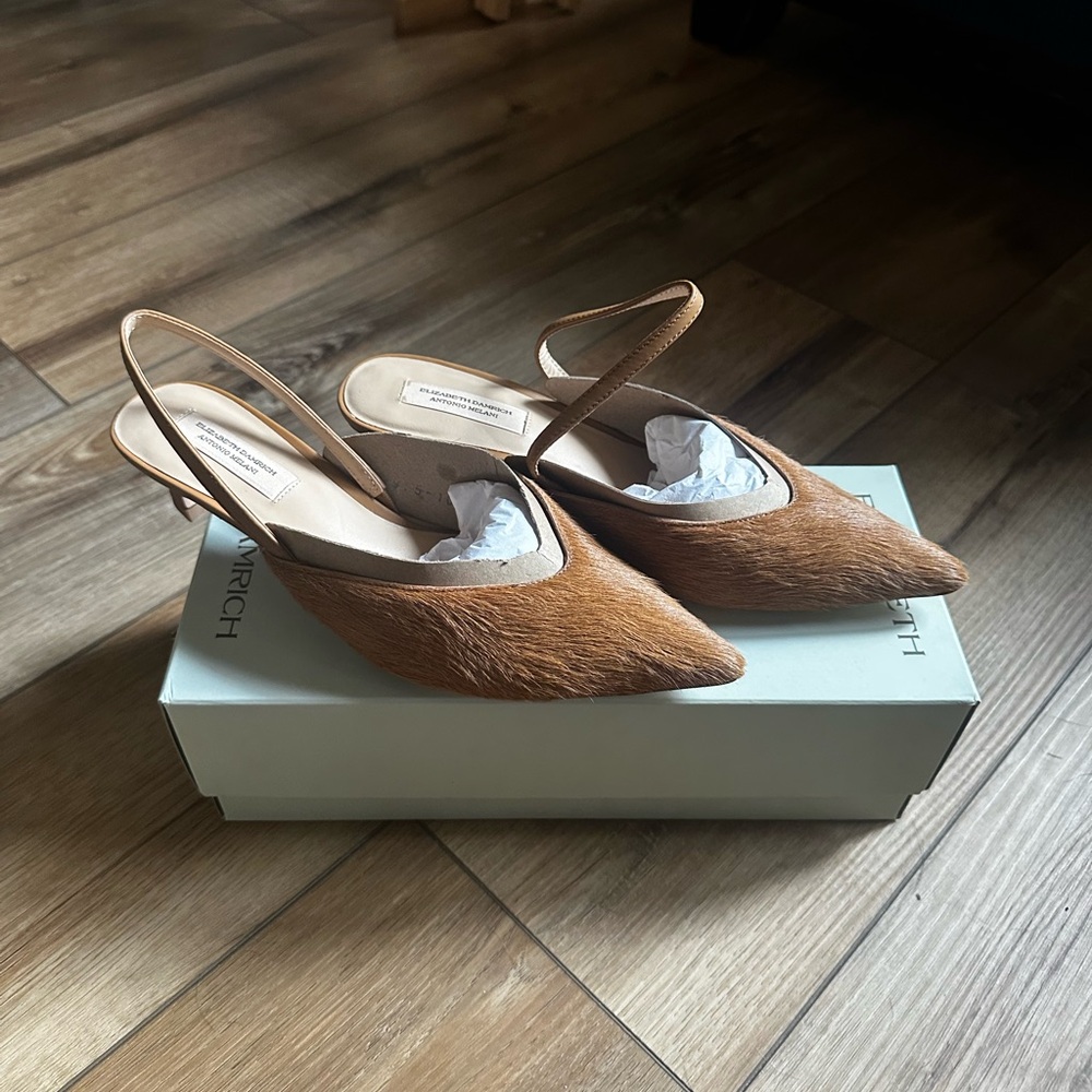 ANTONIO MELANI Tan Pointed Toe Slingback Heels